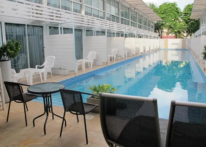 Hotel Pool @donmueang