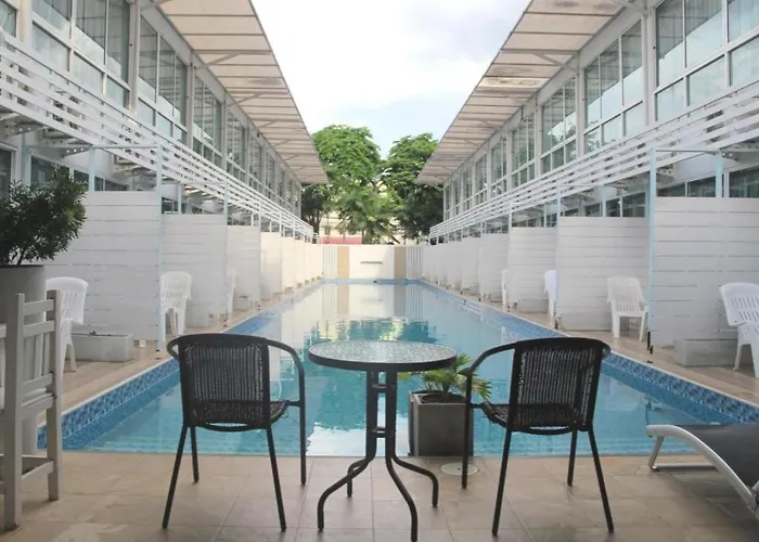 Pool @donmueang Hotel 3*