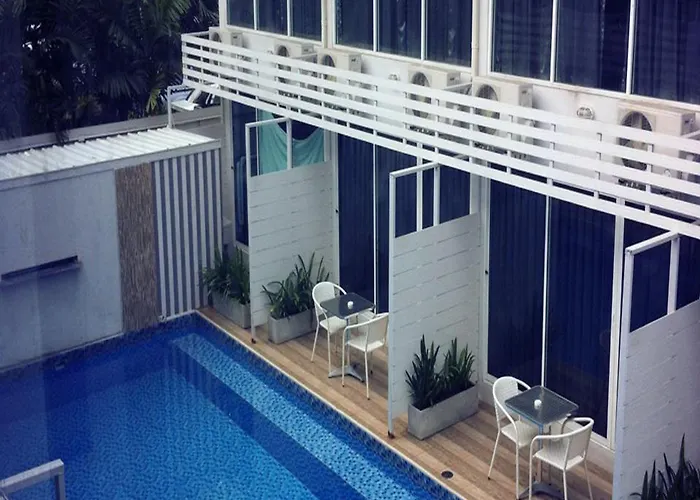 Hotel Pool @donmueang 3*