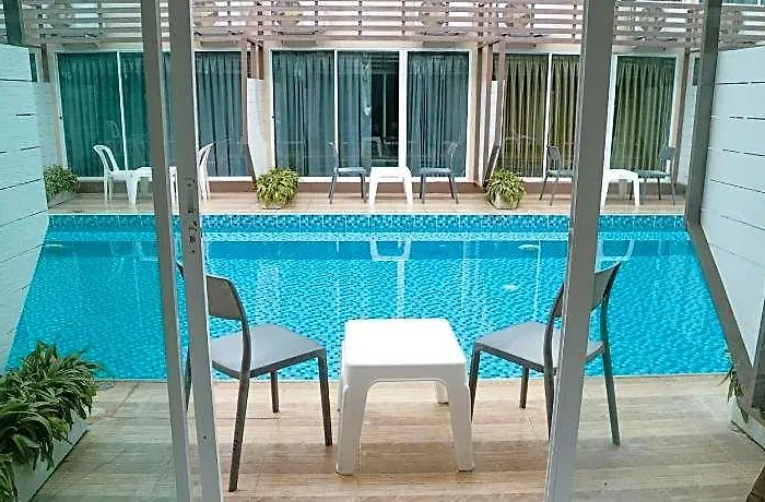 Pool @donmueang 3*