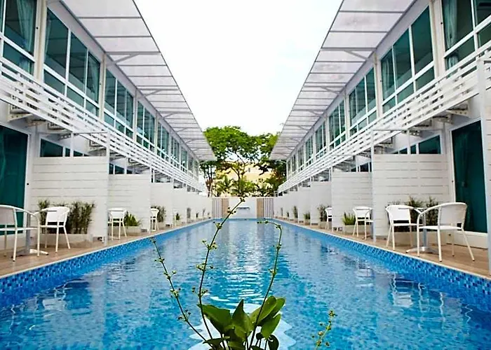 Pool @donmueang 3* Bangkok