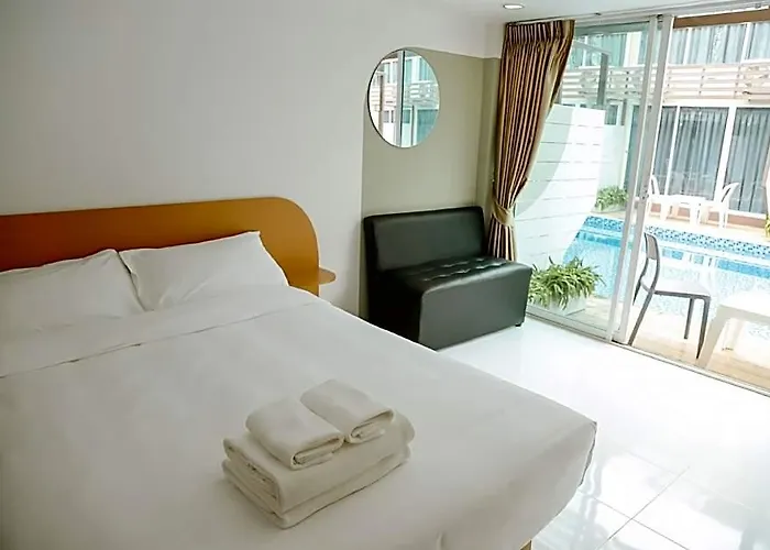 Hotel Pool @donmueang Bangkok